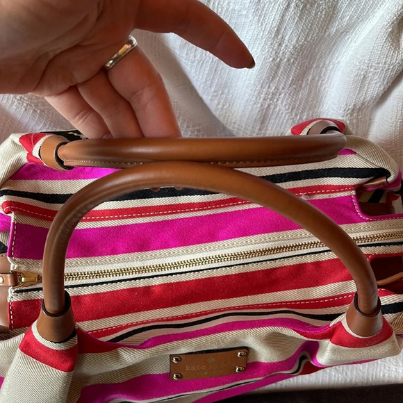 KATE SPADE - Stevie striped hobo bag ♠️🩷❤️NWT - Picture 8 of 13